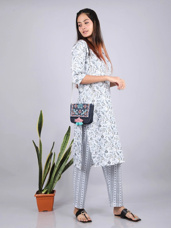 Floral Fantasy Light Gray Kurti & Pants - M