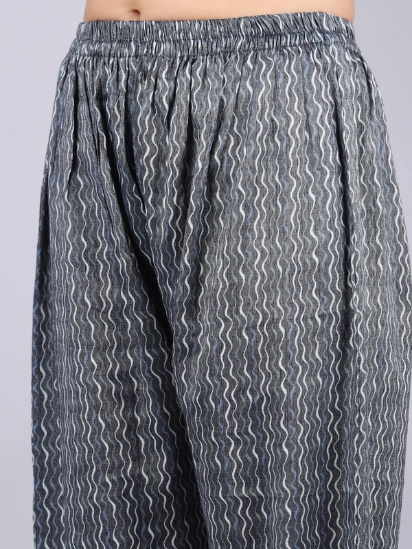 Regal Radiance Dark Gray Kurti & Pants - M