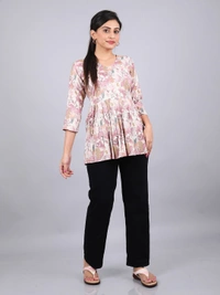 Paisely Party Off White Short Kurti - M