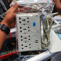 2USB SOCKET EXTENSION BOARD 2 USB 8 Plug Extension Board. Designed for efficiency, safety, and convenience, its the perfect solution for your home, office, or workspace. (1703)