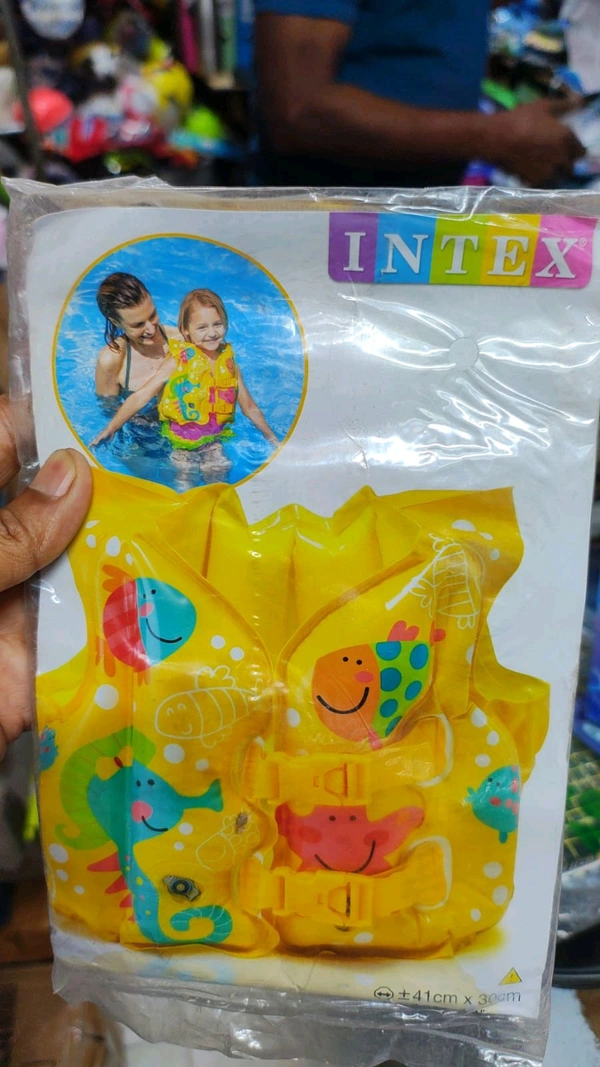 Intex swimming jacket Polythene packing
16 x 12 inches - below 6 pcs
