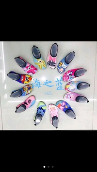 Swimming shoes - below 6 pcs