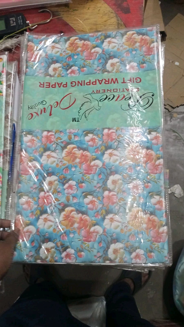 FLOWER WRAPPING SHEET - BELOW 10 PKT