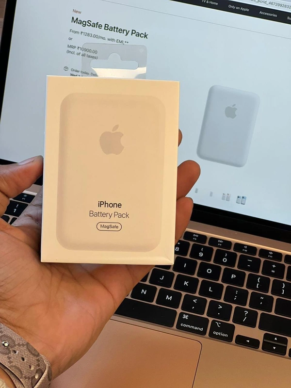 Apple (Master Copy) Magsafe - White