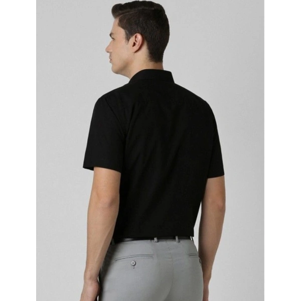 Men's Cotton Blend Solid Half-Sleeve Regular Shirt (Black) - M
