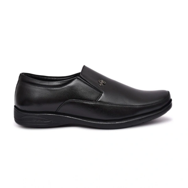 Generic Men's Faux Leather Formal Shoes (Black) - Black, 7