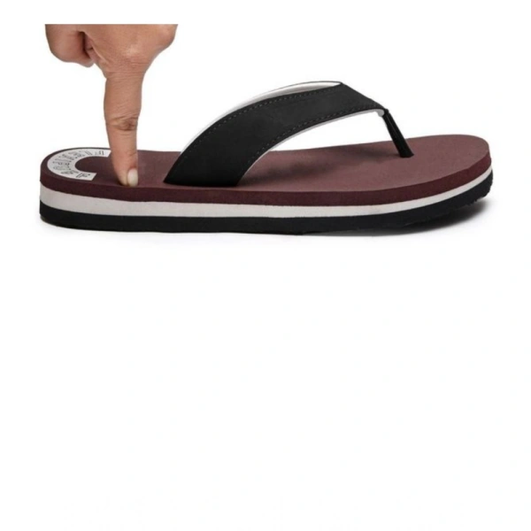 Unisex Rubber Men's Slippers for Ultimate Comfort (Maroon) - Maroon, 11