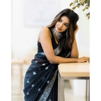 Generic Women's Cotton Printed Saree With Unstitched Blouse 5.5Mtr (Black) - Black