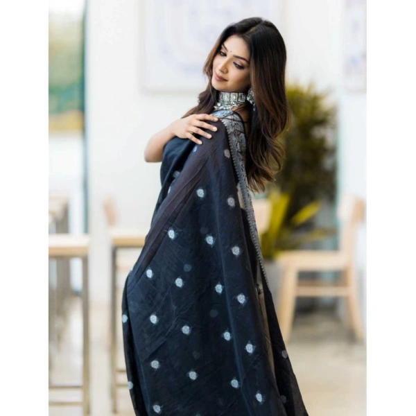 Generic Women's Cotton Printed Saree With Unstitched Blouse 5.5Mtr (Black) - Black