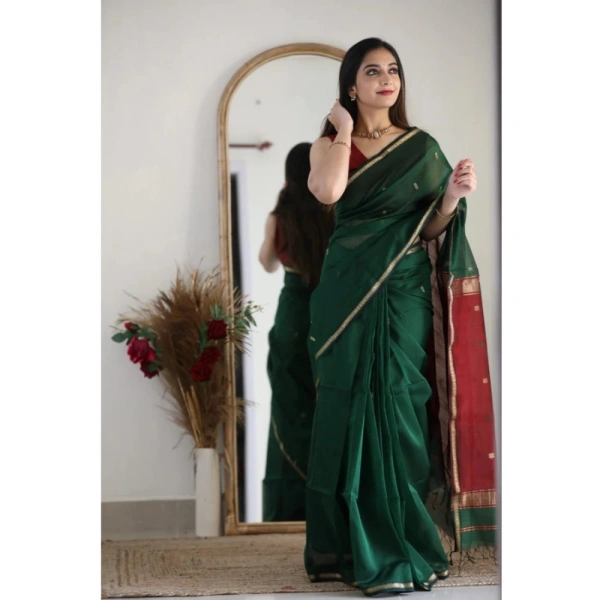 Generic Women's Cotton Printed Saree With Unstitched Blouse 5.5Mtr (Dark Green) - Dark Green
