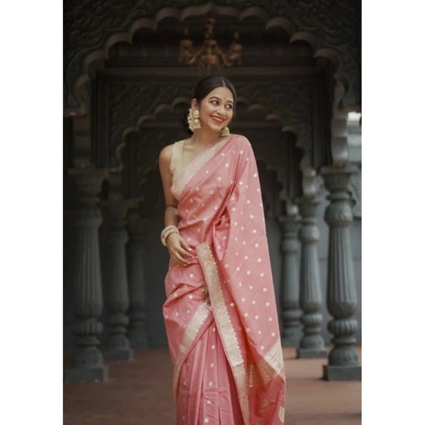 Generic Women's Cotton Printed Saree With Unstitched Blouse 5.5Mtr (Peach) - Peach