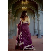 Generic Women's Cotton Printed Saree With Unstitched Blouse 5.5Mtr (Purple) - Purple