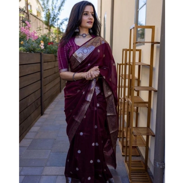 Generic Women's Cotton Printed Saree With Unstitched Blouse 5.5Mtr (Maroon) - Maroon