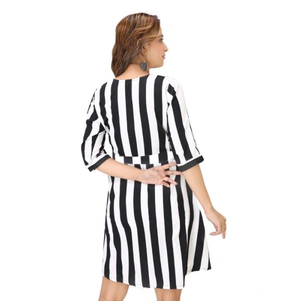 Generic Women's Crep Striped Short Sleeve Dress (Black-White ) - 2XL