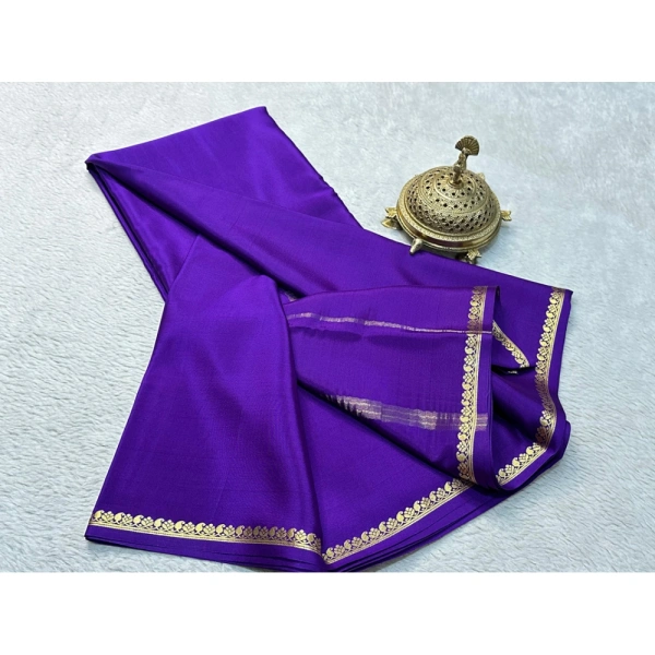 Shopnav Women's Crepe Chit Pallu Solid Saree With Unstitched Blouse 5.5Mtr (Purple)
