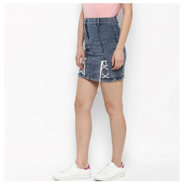 Women's Denim Tie Up Buttoned Skirt (Blue) - L