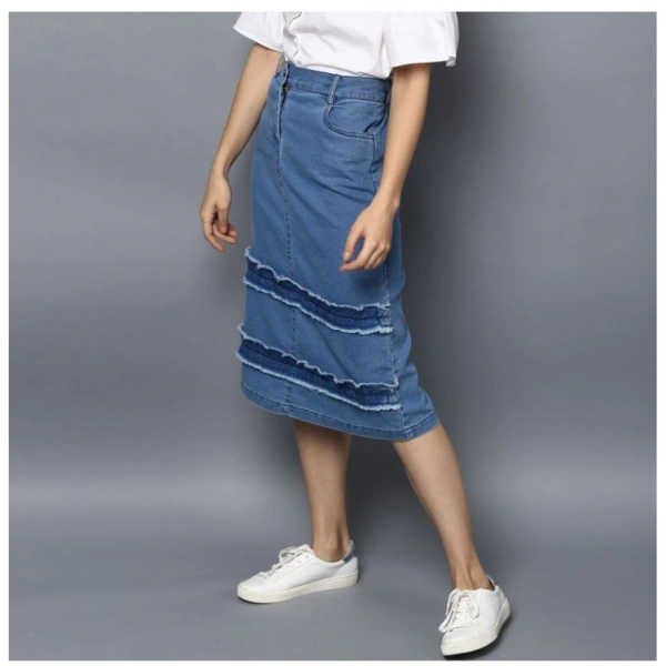 Women's Denim Washed Buttoned Skirt (Blue) - 2XL