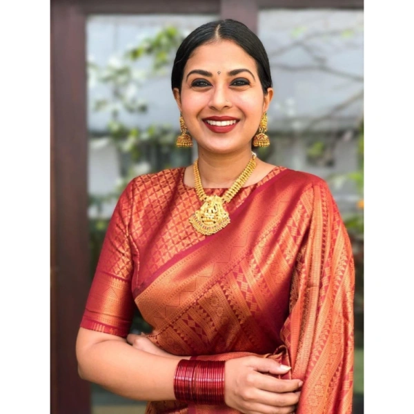 Shopnav Women's Litchi silk Printed Saree With Unstitched Blouse (Red)