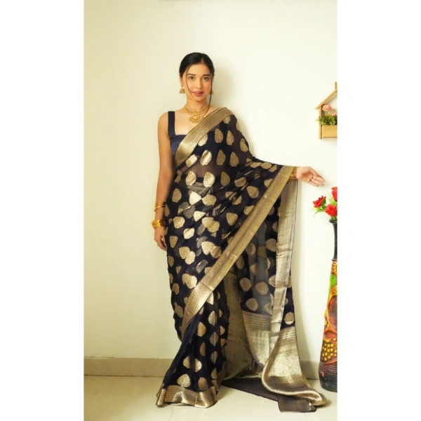 Shopnav Women's Litchi silk Printed Saree With Unstitched Blouse (Black)