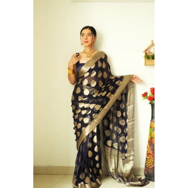 Shopnav Women's Litchi silk Printed Saree With Unstitched Blouse (Black)