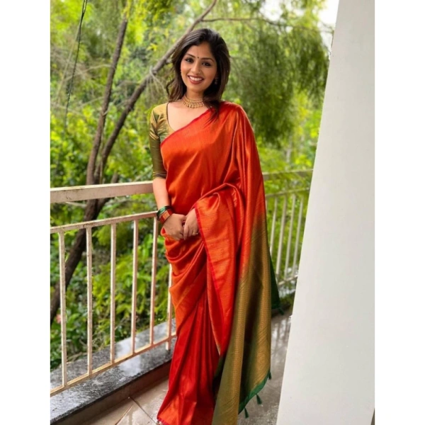 Shopnav Women's Litchi silk Printed Saree With Unstitched Blouse (Red)