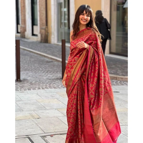 Shopnav Women's Litchi silk Printed Saree With Unstitched Blouse (Red)