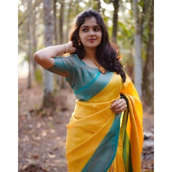 Shopnav Women's Litchi silk Printed Saree With Unstitched Blouse (Yellow)