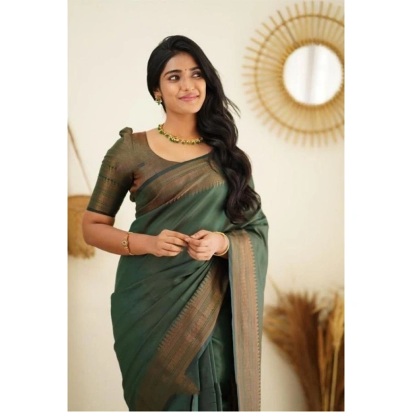 Shopnav Women's Litchi silk Printed Saree With Unstitched Blouse (Green)