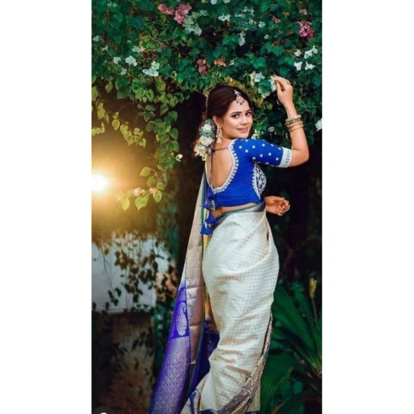 Shopnav Women's Litchi silk Printed Saree With Unstitched Blouse (Off White)
