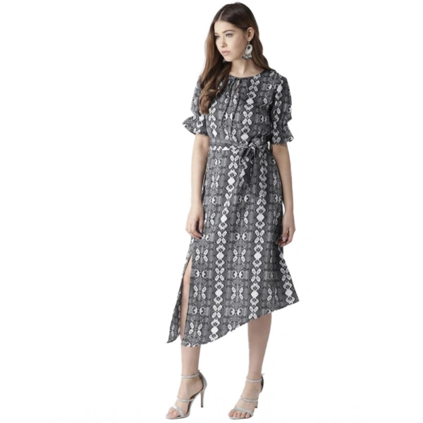 Women's Polyester Animal Print Short Sleeve Knee-Length Dress (Black - White) - XL