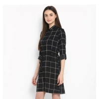 Women's Polyester Checkered Roll Up Sleeve Above Knee Dress (Black - White) - L