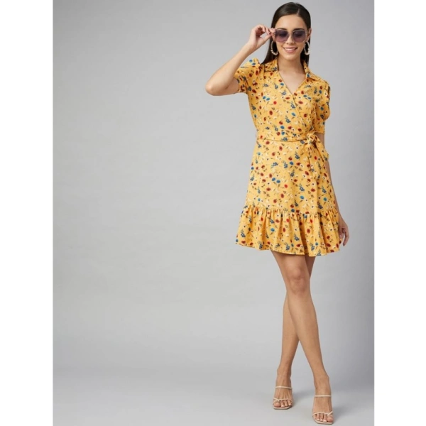 Women's Polyester Floral Short Sleeve Above Knee Dress (Yellow) - S
