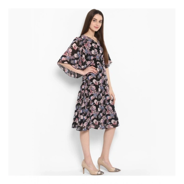 Women's Polyester Floral Short Sleeve Knee-Length Dress (Black - Multicolor) - M