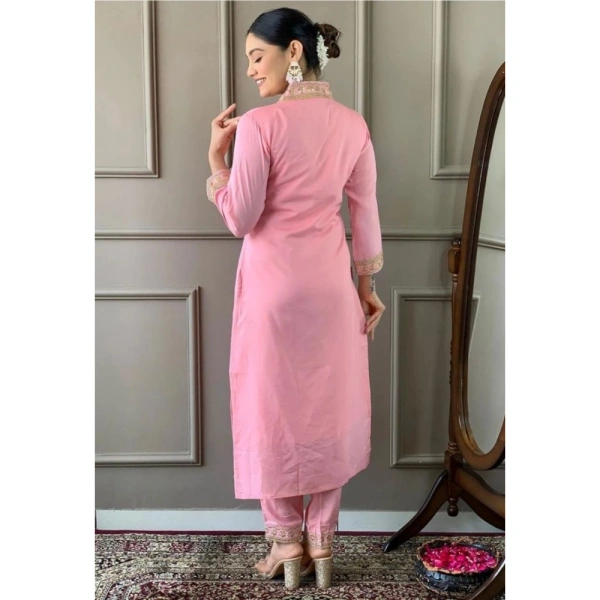 Shopnav Women's Roman Silk Embroidery 3-4th Sleeve V-Neck Kurti With Pant Dupatta Set (Pink) - L