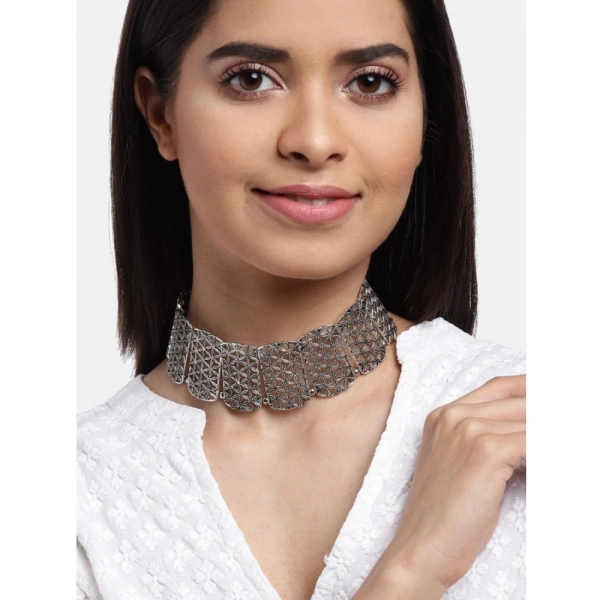 Shopnav Women's Rose Gold Plated Alloy Choker (Silver) - Silver