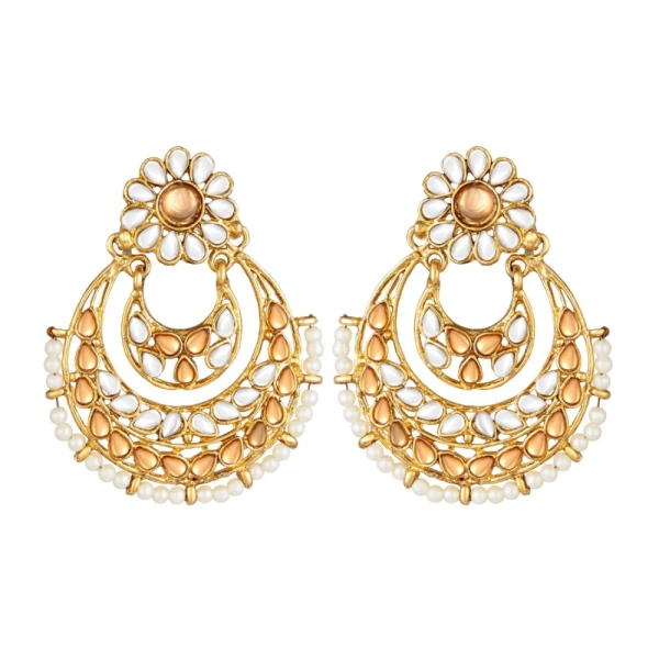 Shopnav Women's Rose Gold Plated Alloy Kundan Earrings & Mangtikka (White & Gold) - White -amp; Gold