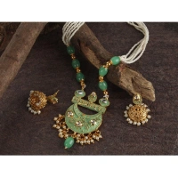 Shopnav Women's Rose Gold Plated Alloy Necklace & Earings Set (Green) - Green