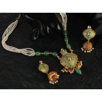 Shopnav Women's Rose Gold Plated Alloy Necklace & Earings Set (Green) - Green