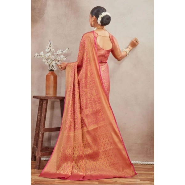 Generic Women's Silk Blend Floral Printed Saree With Unstitched Blouse 5.5Mtr (Peach) - Peach