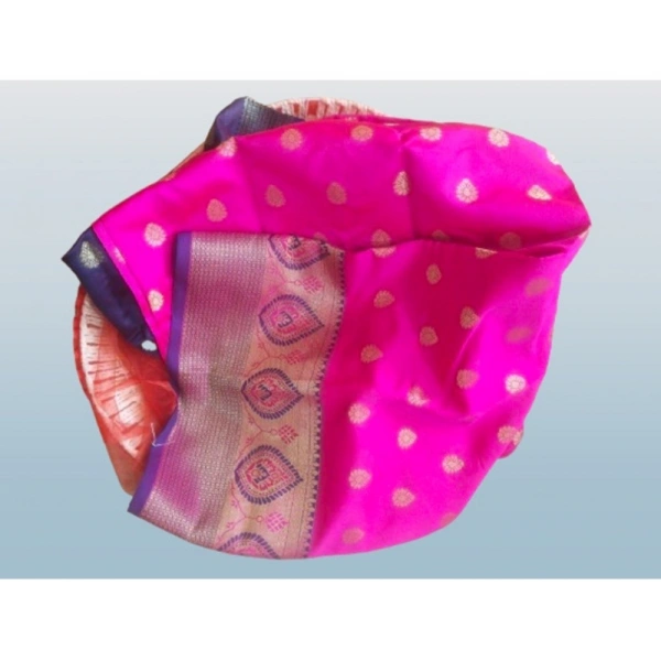 Women's Silk Blend Woven Saree With Unstitched Blouse 5.5Mtr (Pink) - Pink