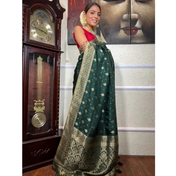 Generic Women's Silk Printed Saree With Unstitched Blouse 5.5Mtr (Green) - Green