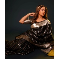 Generic Women's Silk Printed Saree With Unstitched Blouse 5.5Mtr (Black) - Black
