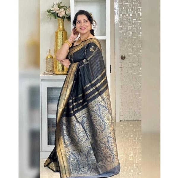 Generic Women's Silk Printed Saree With Unstitched Blouse 5.5Mtr (Black) - Black
