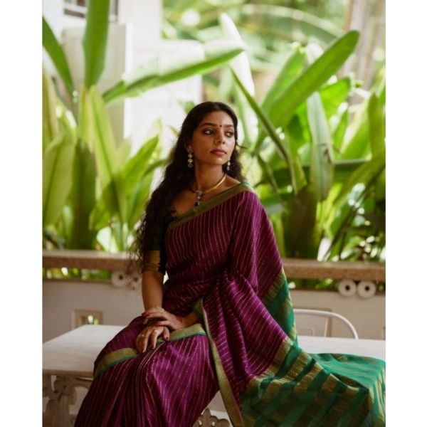 Generic Women's Silk Printed Saree With Unstitched Blouse 5.5Mtr (Wine) - Wine