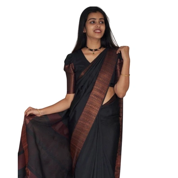 Generic Women's Silk Printed Saree With Unstitched Blouse 5.5Mtr (Black) - Black
