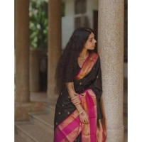Generic Women's Silk Printed Saree With Unstitched Blouse 5.5Mtr (Black-Pink) - Black-Pink