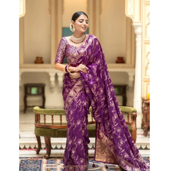 Generic Women's Silk Printed Saree With Unstitched Blouse 5.5Mtr (Purple) - Purple
