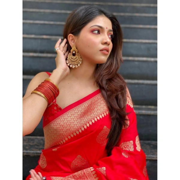 Generic Women's Silk Printed Saree With Unstitched Blouse 5.5Mtr (Red) - Red