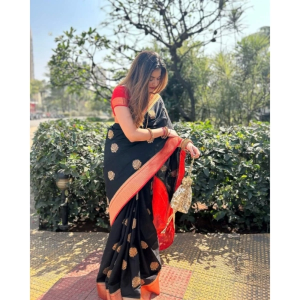 Generic Women's Silk Printed Saree With Unstitched Blouse 5.5Mtr (Black-Red) - Black-Red