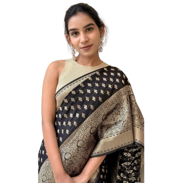 Generic Women's Silk Printed Saree With Unstitched Blouse 5.5Mtr (Black) - Black
